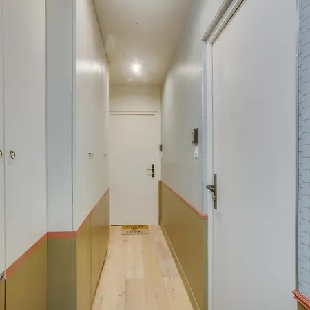 Great Studio Near Exhibition Parc V1 * Vanves